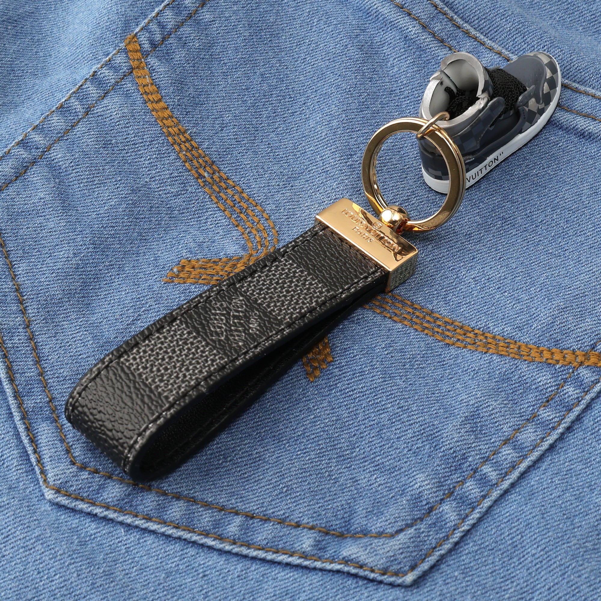 Midnight Loop Sneaker Keychain