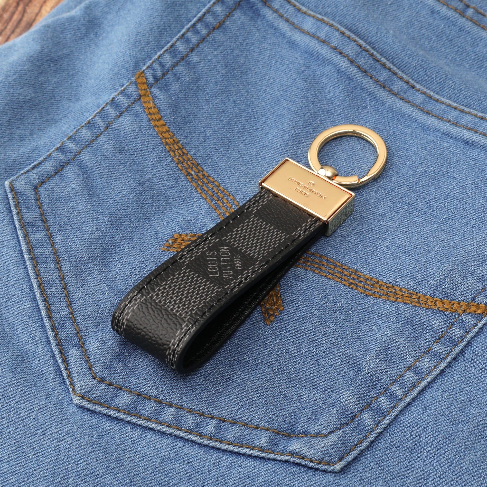 Heritage Loop Premium Keychain