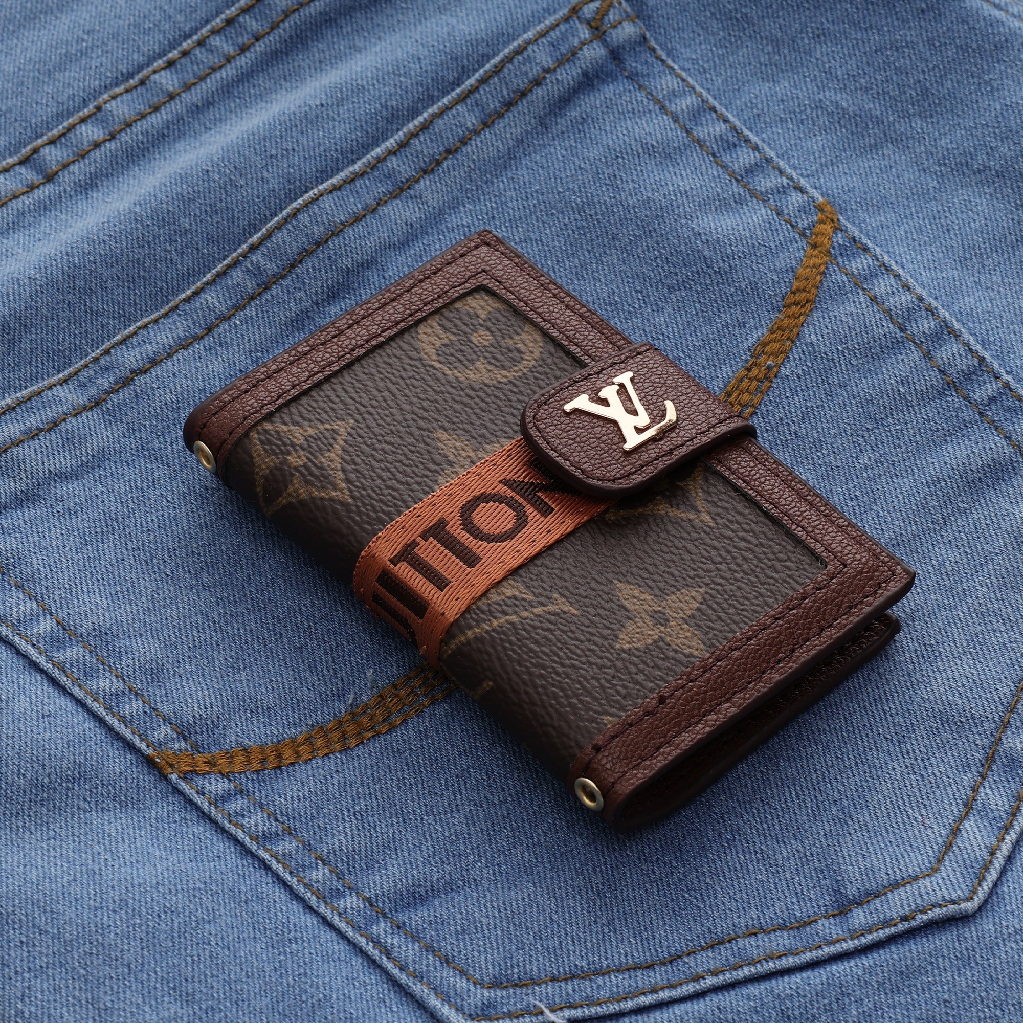 Mocha Heritage Utility Card Wallet