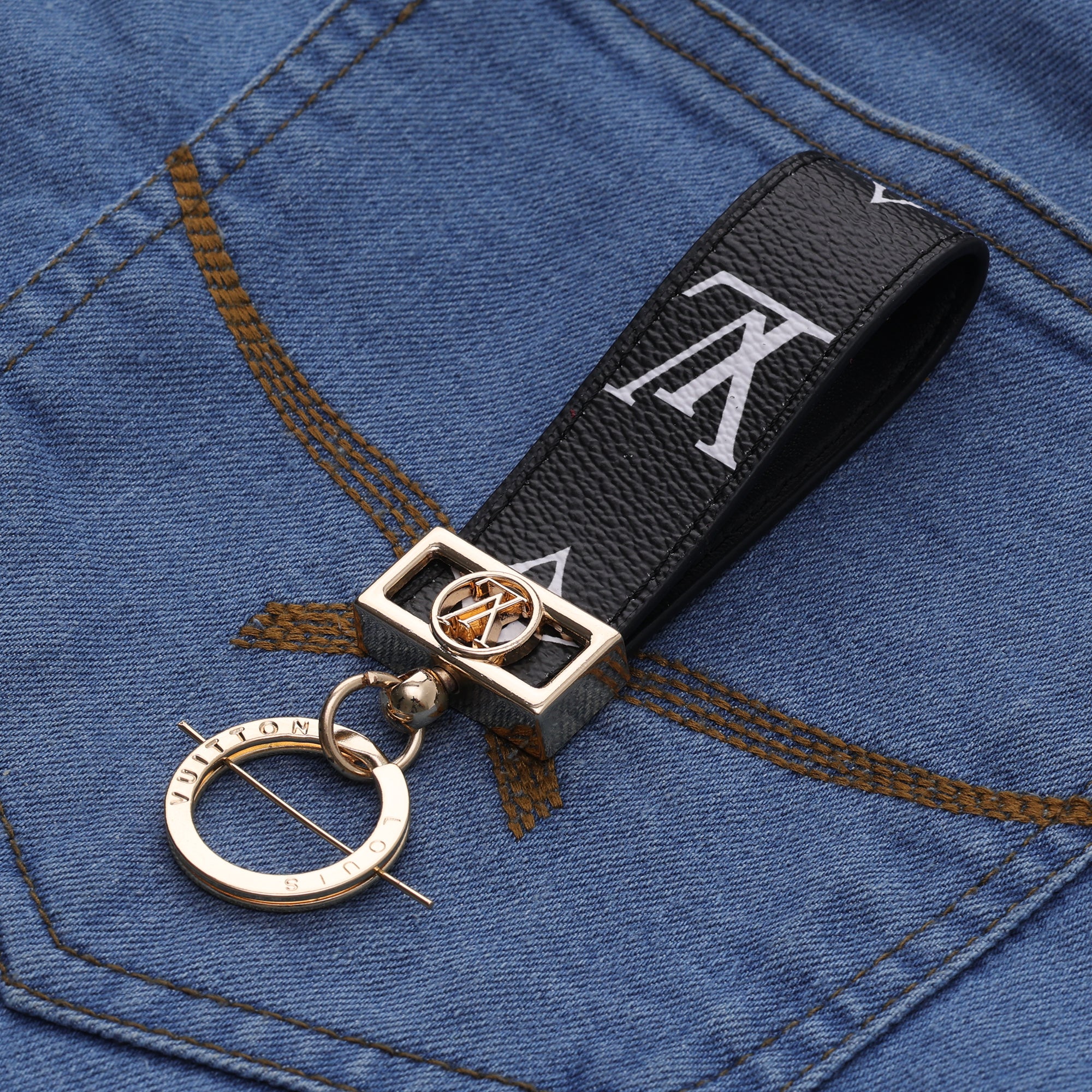 Noir Monogram Loop Keychain
