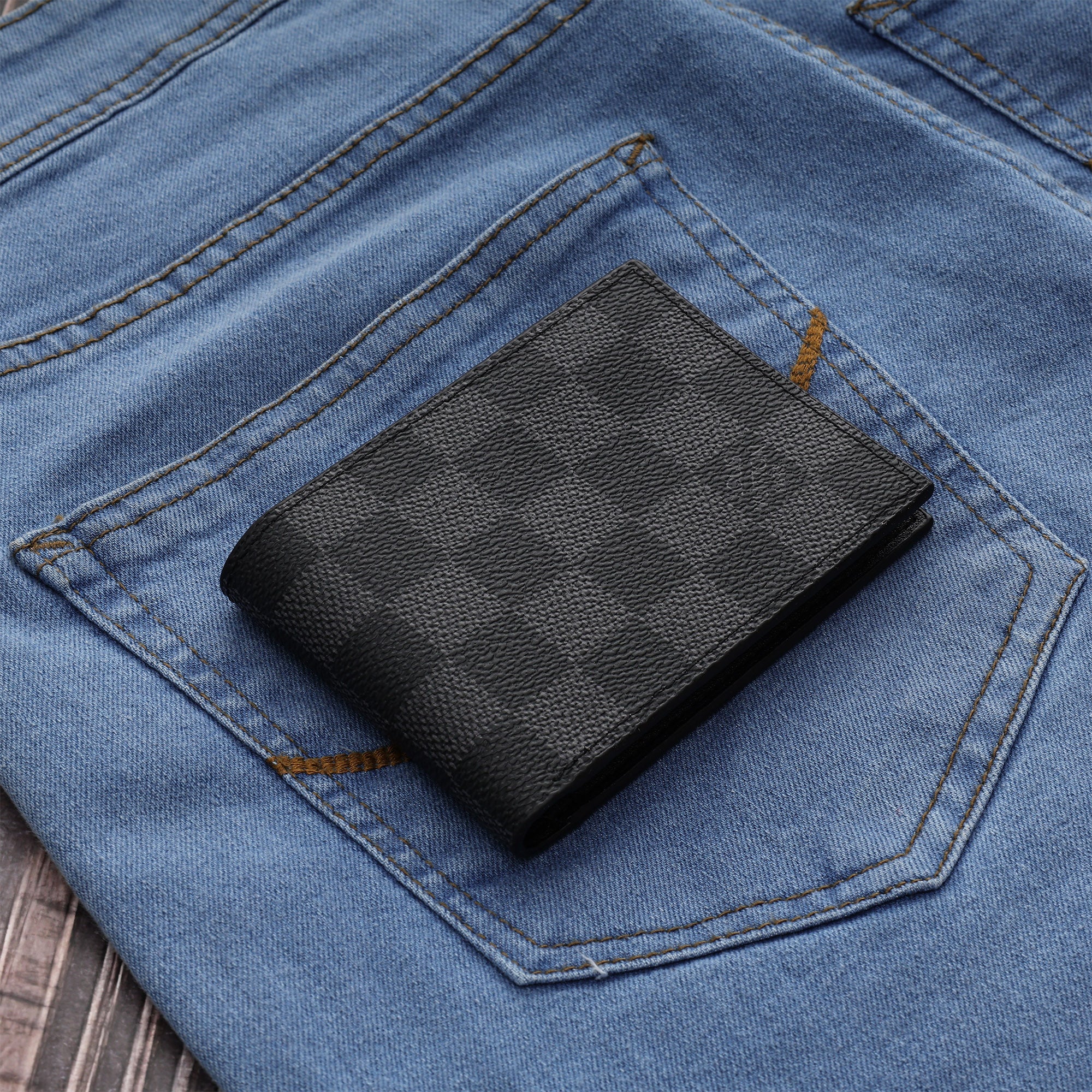 Onyx Check Bifold Wallet