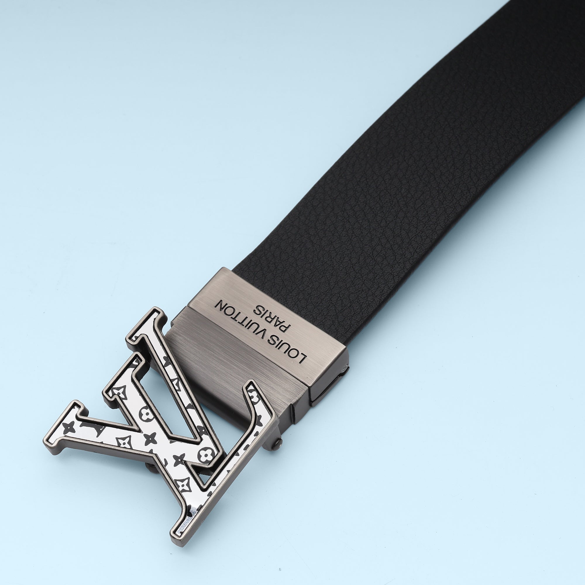 Silver Crest Statement Belt