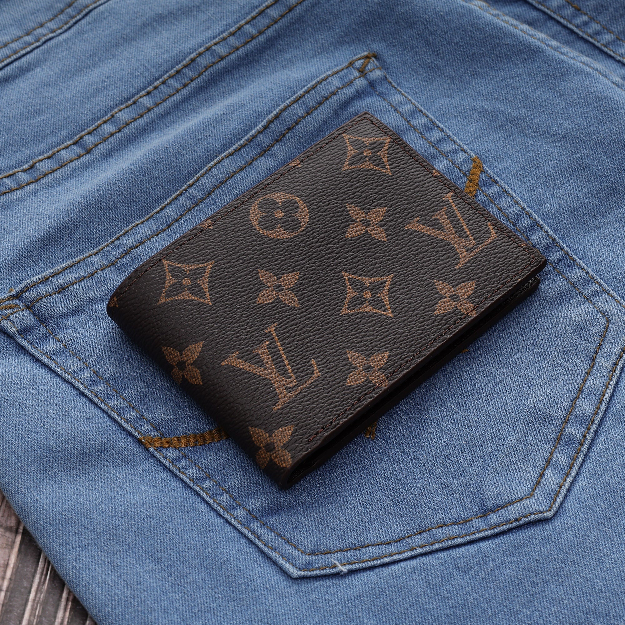 Cocoa Heritage Pattern Bifold Wallet